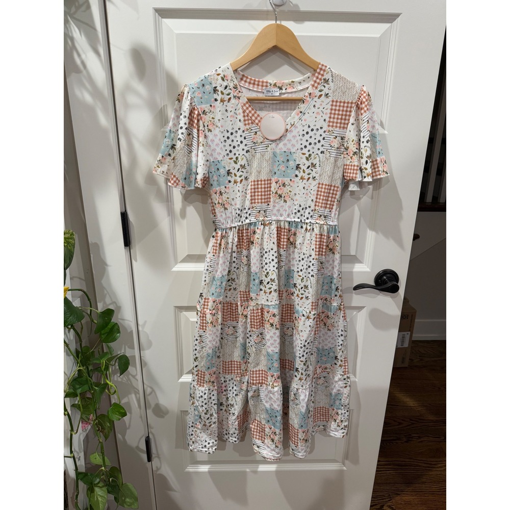 New Abby & Evie Women's Patchwork Floral Print Short Sleeve Tiered  Midi Dress M